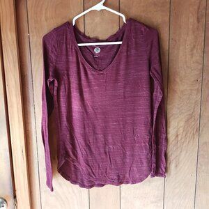 SO American Heritage Relaxed Maroon Long Sleeve Knit Top Size S Rayon Spandex